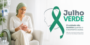 Paciente em tratamento oncológico com dor neuropática induzida pela quimioterapia nas mãos durante o Julho Verde.